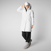 PARKA CON CAPPUCCIO DONNA YUA WHITE | Save The Duck