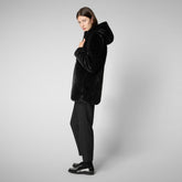 Woman's hooded jacket Bridget in black - Faux-Fur Woman | Save The Duck