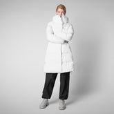 Doudoune Sibyl in white pour femme - Femme | Save The Duck